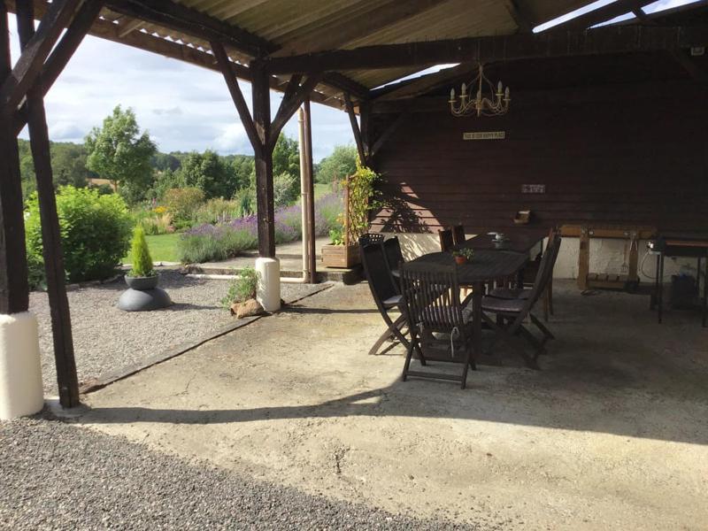 Les Verges Gites Exideuil-sur-Vienne Bagian luar foto